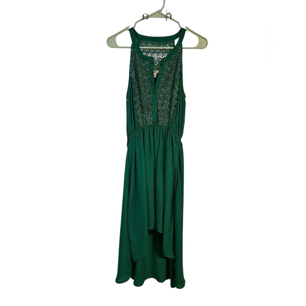 Woman's Hi-lo dress in Bright green Sleeveless size S